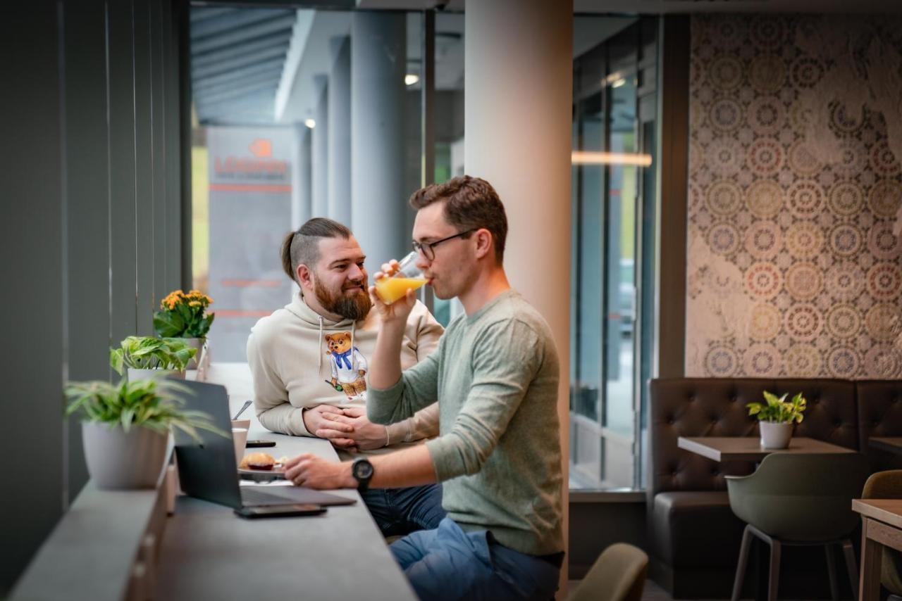 Loginn Hotel Stuttgart Zuffenhausen Korntal-Münchingen Esterno foto